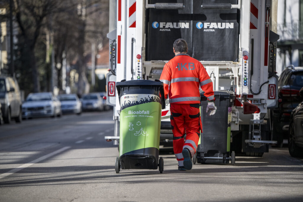 2023_IKB_Topthemen_Ressourcen-Kreislaufwirtschaft_E-LKW (5)